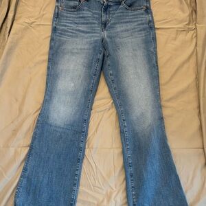 American Eagle kick boot Jeans
